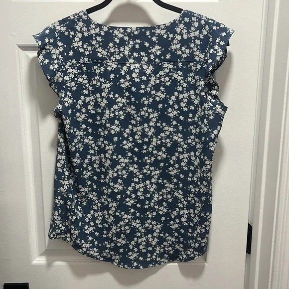 Blouse Never Worn. - Picture 4 of 4